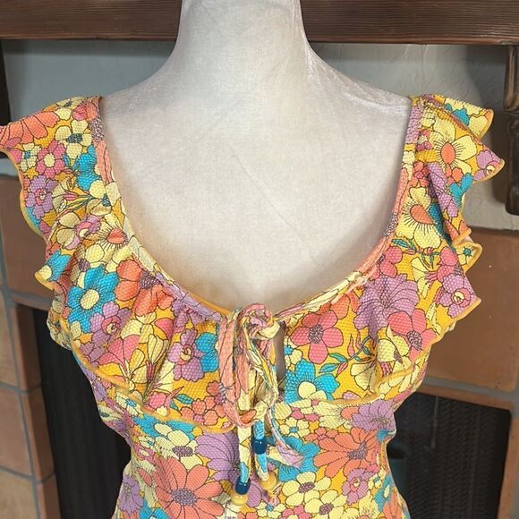 Jessica Simpson Yellow Floral Ruffle Trim One-Piece Swimsuit, M! - Picture 3 of 12